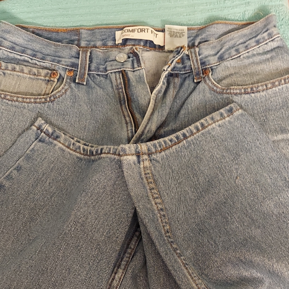 Levis 560 Light Blue Denim Jeans